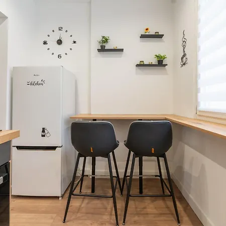 Spodek Homely By Bookinghost Appartement
