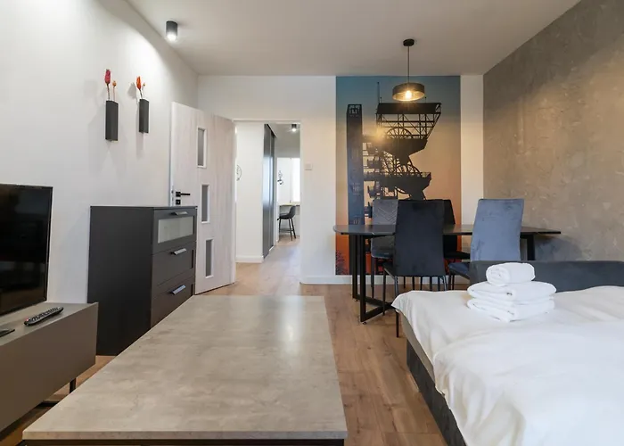 Spodek Homely By Bookinghost קטוביץ