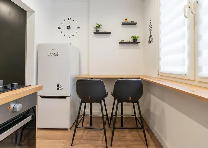 Spodek Homely By Bookinghost דירה